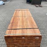 Ca. 73x Angelim Pedra Onderliggers Geschaafd, 45x68mm, lengte 250cm